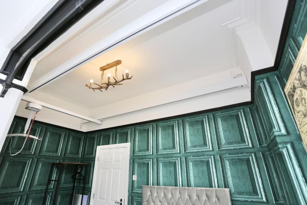 The Hot Tub Townhouse By Holiday Heim 리탬 세인트 앤스 외부 사진