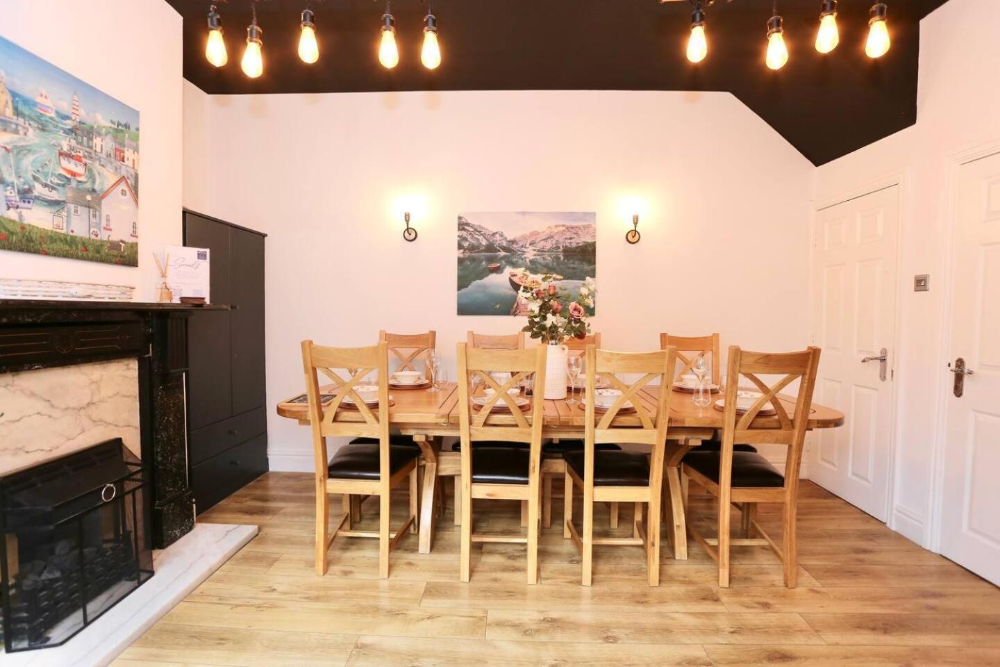 The Hot Tub Townhouse By Holiday Heim 리탬 세인트 앤스 외부 사진